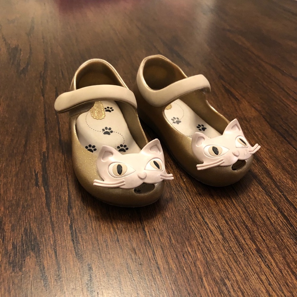Mini Melissa cat shoes-toddler